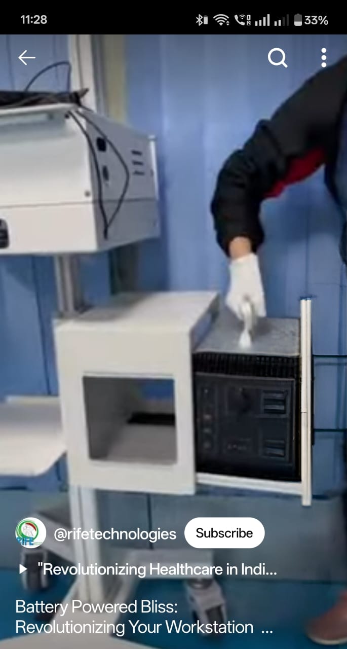 Computer Mobile Workstation Cart (MCT09 - BP) with battery power - Rife Medical Furniture