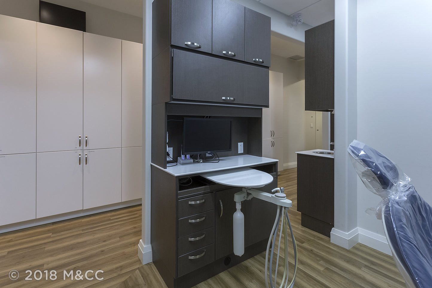 Tailored Rear Cabinets